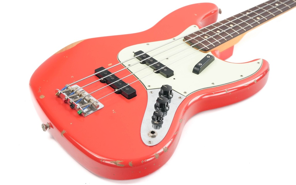 Fender Road Worn Jazz Bass Fiesta Red 2009 | The Fellowship of
